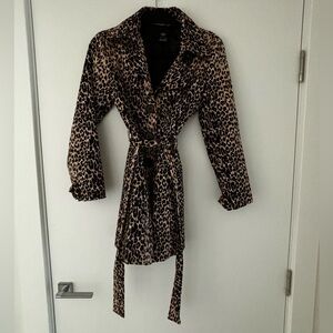 Fitted petite leopard print trench coat